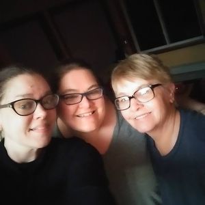 Meet your Posher, Julie